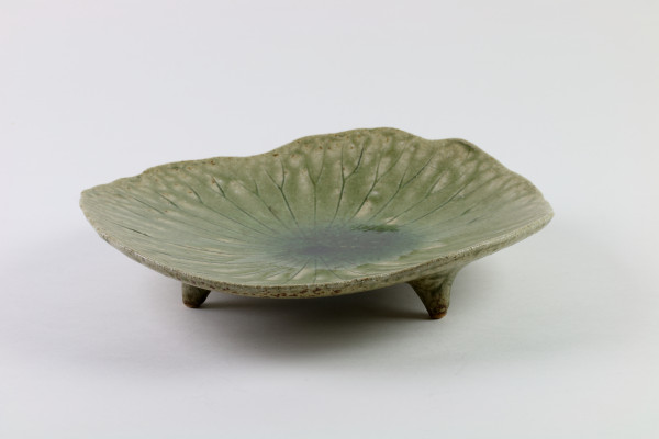 Shigaraki Yaki-Keramik „Lotusblatt“