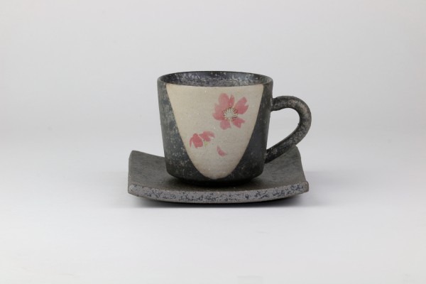 Shigaraki Yaki-Keramik Kaffeetasse „Momosakura“